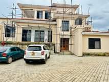 houses hoima
