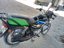 A picture of TVS 125