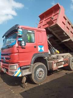 sino trucks