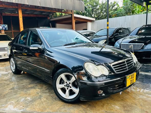 A picture of Mercedes Benz C class