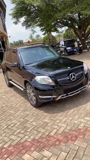 A picture of Neatly used Mercedes Benz GLK 350 2010 model with leather