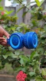 A picture of WAPENDA KUSIKILIZA MIZIKI CHUKUA BLUETOOTH HEADPHONE USED FROM UK KWA