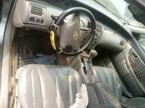 A picture of FIRST BODY Toyota Avalon dashboard As Edey hot Sound engine