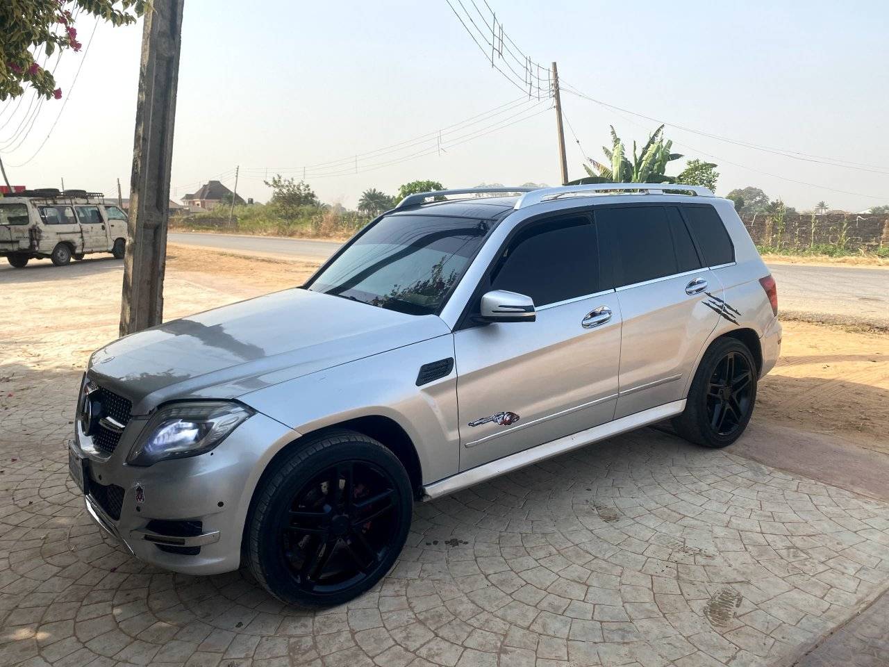 A picture of Glk350 2011