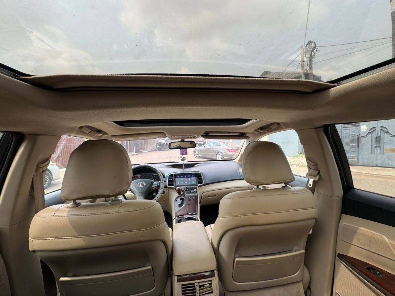 A picture of 2010 REGISTERED TOYOTA VENZA V6