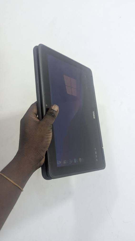 A picture of dell chromebook 3189