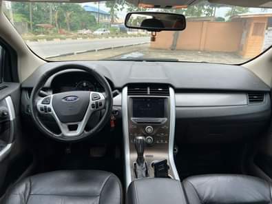 A picture of This is astonishing clean ford edge 2011 model pure first