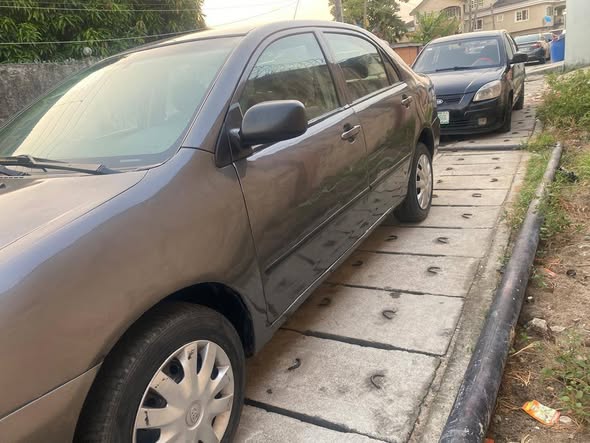 A picture of Car