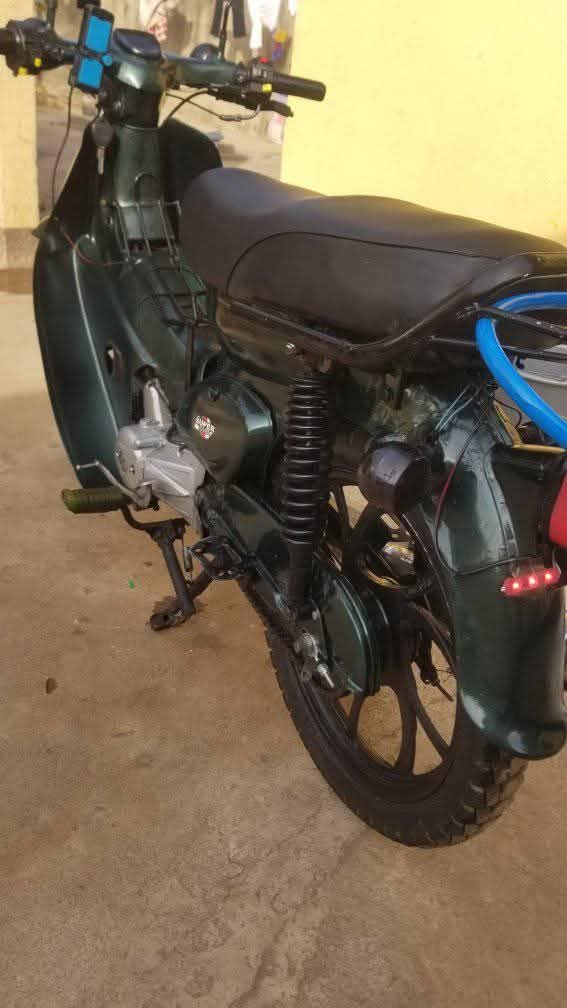 A picture of Honda cub modified