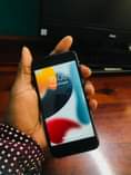 A picture of Iphone7 plain