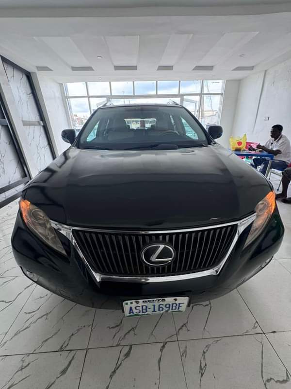 A picture of Clean And Sound Lexus Rx350 2010 Basic Model Registered Open