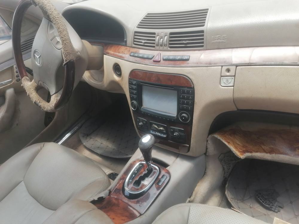 A picture of Mercedes S350 Automatic start and drive