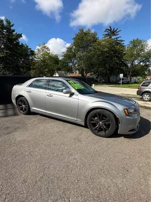 A picture of 2015 Chrysler 300 300 Limited Sedan 4D