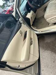 A picture of AWOOF 015 RX350 FULL OPT 13 7M LEKKI IS LOCATION