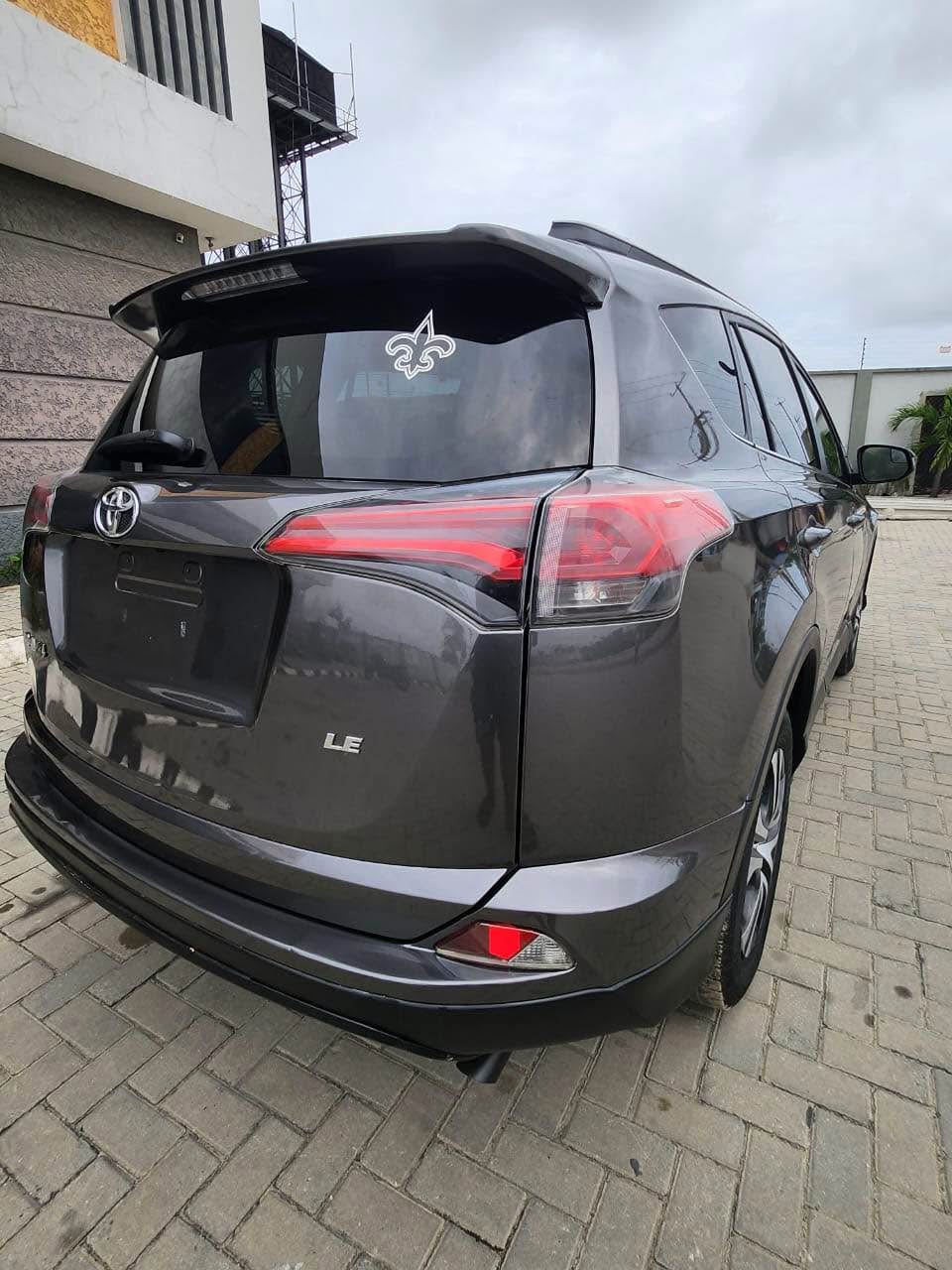A picture of Foreign used Toyota Rav4 LE 2017