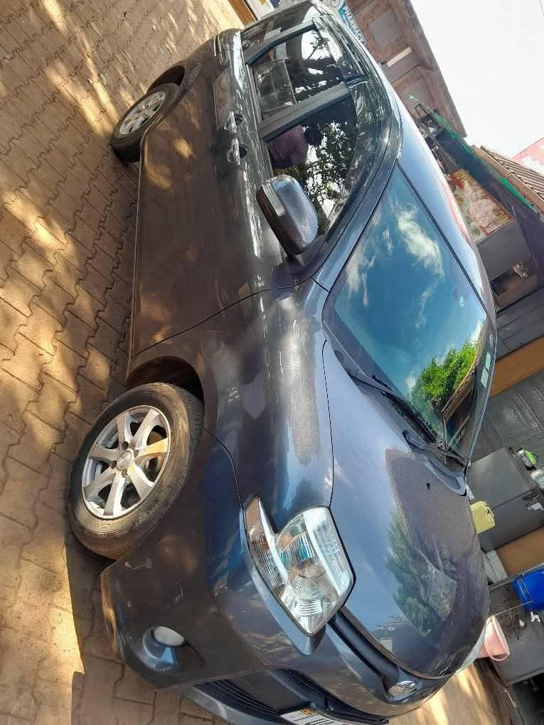 A picture of 2012 Toyota sienta