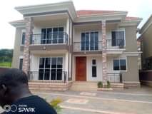 houses kyanja
