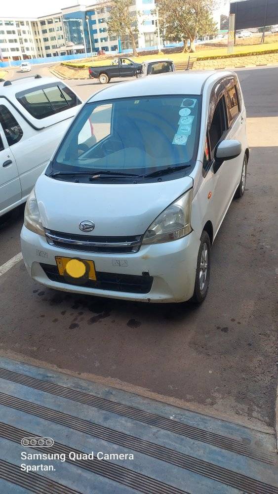 daihatsu mira