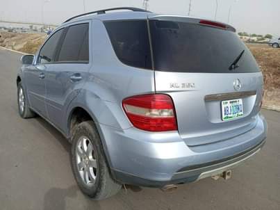 A picture of Neatly Nigerian used tokumbo standard Mercedes Benz ML350