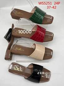 A picture of Ladies shoes for wholesale