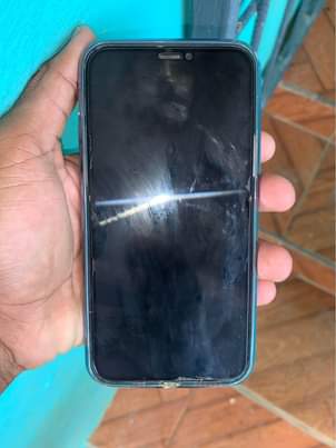 iPhone M.