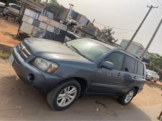 A picture of Highlander 2006 Hybrid Engine First Body 07061159681