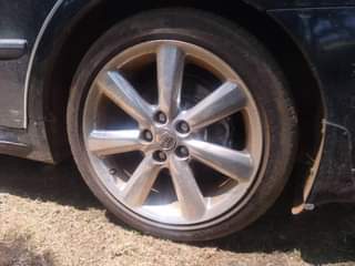 A picture of Toyota Crown Athleth