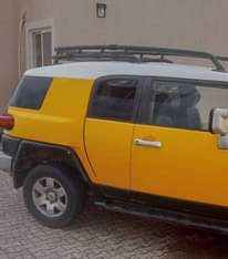 A picture of 2009 SHARP TOYOTA FJ CRUISER WITH CHILLING AC UNTERMPARED ENGINE