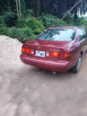 A picture of Toyota Camry Big Light Silent Engine Gear selection Ac working
