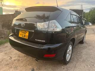 A picture of Toyota Harriee