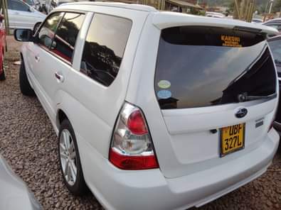 A picture of Subaru Forester Cross Sport 2006 At 25m 0706044260 0774245262