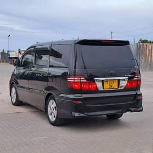 toyota alphard