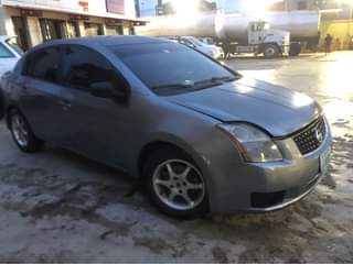 A picture of Nissan Sentra 2007 first body 08039538695