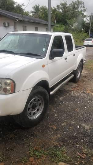 nissan frontier