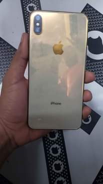 A picture of Iphone Xs Max