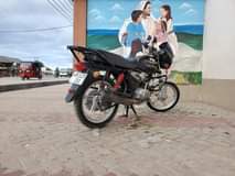 A picture of TVS HLX 150 IKO VIZURI SANA UNAWASHA NA KUONDOKA FULL