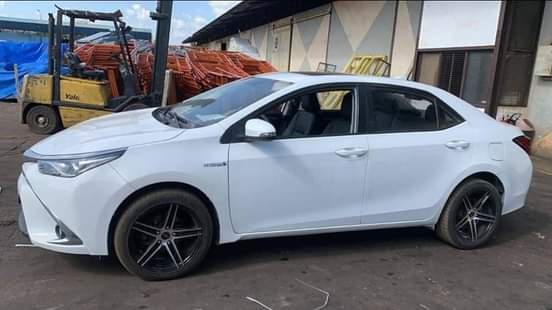 used toyota corolla