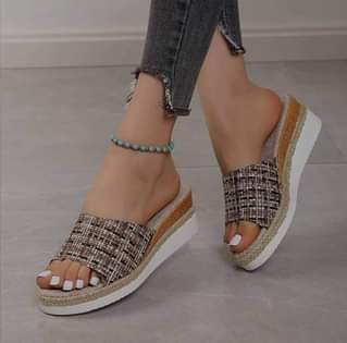 A picture of Shoes