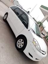 A picture of Toyota Sienna 2007 08 model Few months used Tokumbo Standard