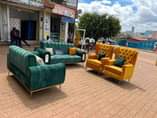 A picture of 7seater sofa