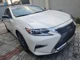 A picture of model ES 350