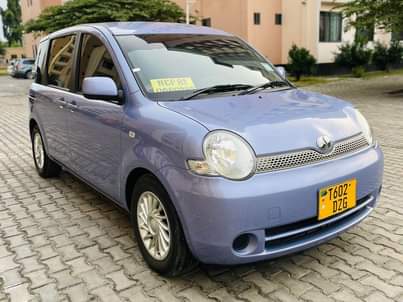 toyota sienta