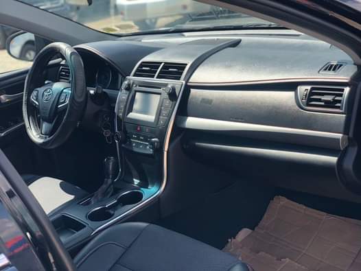 A picture of SUPER DISTRESS A Super Clean Foreign Used Toyota Camry 2016
