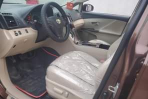 A picture of Premium used 2010 Toyota Venza v4 engine keyless entry with