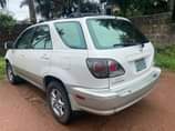 A picture of Clean body 2002 Model Rx300 Engine and gear blessed Exterior