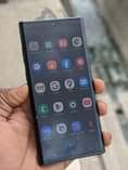 A picture of Samsung note 10 plus