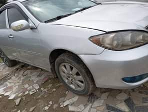 A picture of 2004 Toyota Camry Big Daddy Engine gearbox and AC working