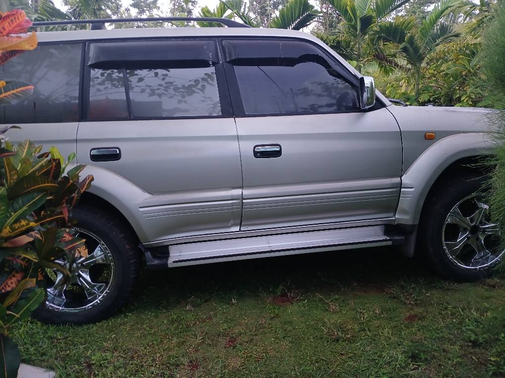 toyota land cruiser
