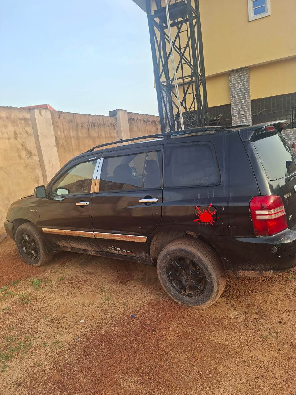 A picture of 2004 MoDel Toyota Highlander Available For sale Engine and gear