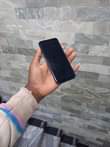 A picture of Samsung s8 gb64